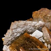 Siderite with Quartz and Ankerite