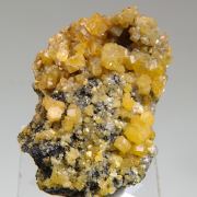 Mimetite on Philipsbornite