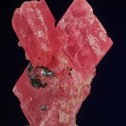 Rhodochrosite with minor Sphalerite, Pyrite, Quartz