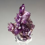 gem VESUVIANITE var. MANGANOAN