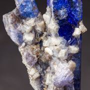 Laumontite on Tanzanite