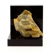Siderite, Quartz.