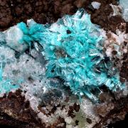 Aurichalcite on Smithsonite