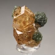 gem GARNET var. GROSSULAR, CLINOCHLORE