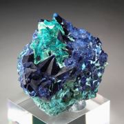 SHATTUCKITE pseudomorph after DIOPTASE after CALCITE, DIOPTASE