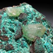 Malachite in Barite on Chrysocolla