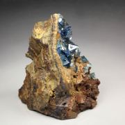 gem SCORODITE