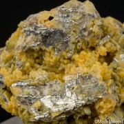 Calaverite, Chalcedony