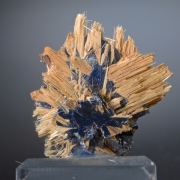 Rutile on Hematite -epitaxial crystals