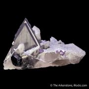 Ferberite on Quartz with Fluorite