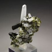 EPIDOTE, QUARTZ