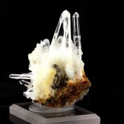 Quartz. 343.5 ct.