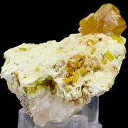 Wulfenite, phosphohedyphane