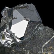 Sperrylite with Chalcopyrite