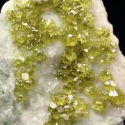 gem GARNET var. ANDRADITE var. TOPAZOLITE