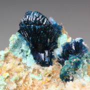 VESZELYITE