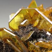 WULFENITE