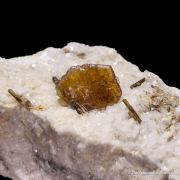 Bastnäsite-(Ce) with Allanite-(Ce)