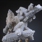 Helvite/ Genthelvite on Quartz with Fluorite