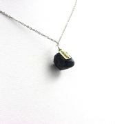 Raw Sapphire necklace. 16.38 ct.