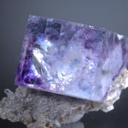 Fluorite -dark zoned 