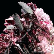 Erythrite
