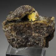 BOLTWOODITE, CALCITE