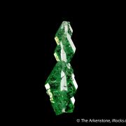 Grossular var. Tsavorite Garnet (faden)