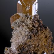 Wulfenite 