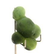 Prehnite. 389.5 ct.