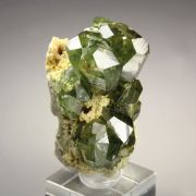 gem GARNET var. ANDRADITE var. DEMANTOID