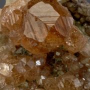 Grossular with minor Natrolite