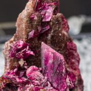 Erythrite