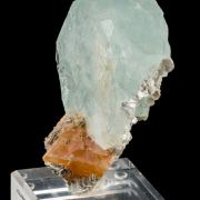 Beryl var. Aquamarine on Scheelite with Muscovite
