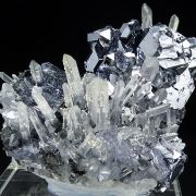 Galena - spinel law twin, quartz