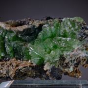 Ludlamite - fan crystals