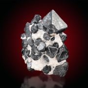 Franklinite 