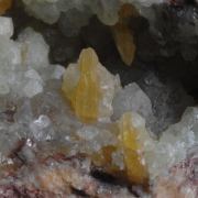 Smithsonite with Mimetite