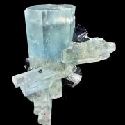 Beryl var. aquamarine, tourmaline