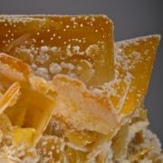 Wulfenite w. Calcite