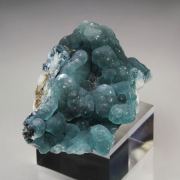 PLUMBOGUMMITE