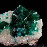 Dioptase on Calcite