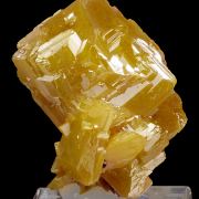 Wulfenite