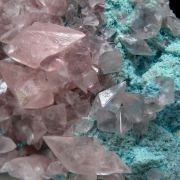 Cobaltian Calcite on Plancheite