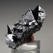 HAUSMANNITE, GARNET var. ANDRADITE