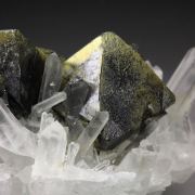 SPHALERITE, epitaxial CHALCOPYRITE