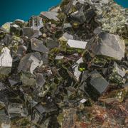 Johannsenite 