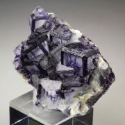 FLUORITE with PHANTOMS - border pattern