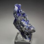 crystalised CARLETONITE
