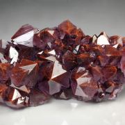 QUARTZ var. AMETHYST with HEMATITE inclusions